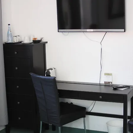 Hotel Restaurant Erbprinz 3*