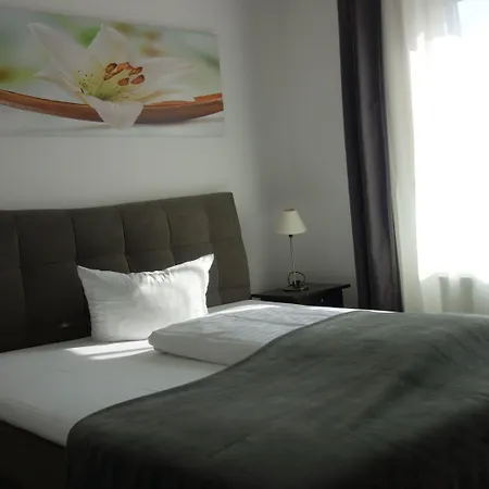 Hotel Restaurant Erbprinz 3*