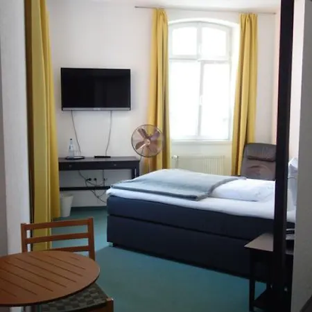 Hotel Restaurant Erbprinz 3*