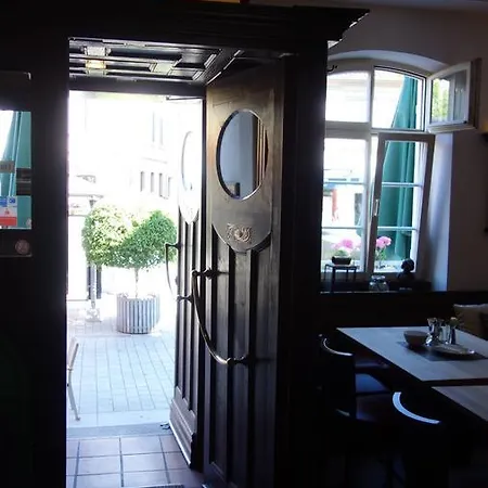 Hotel Restaurant Erbprinz 3*